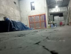 Di Duga Gudang Misterius Timah ilegal Tersembunyi di balik Pintu Baja Atau Seng