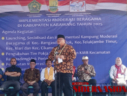 Enam Agama ikut serta Launching Moderasi Beragama di depan kantor kecamatan Rengasdengklok