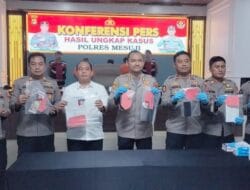 Polres Mesuji Melaksanakan Pers Release Terkait Keberhasilannya Dalam Melakukan 3 Ungkap Kasus Yang Salah Satunya Menjadi Atensi
