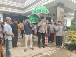 Polri Untuk Masyarakat, Polisi Takziah Warga Haturkan Belasungkawa di Pakuan Ratu