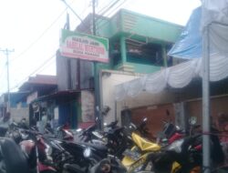 Masjid Sabilal Muhtadin Salurkan Daging Hewan Kurban Kepada Jamaahnya