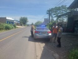 Polsek Blambangan Umpu Gelar Patroli Siang di Jalinsum Bumi Ratu