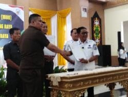 Penandatanganan MOU Antara Pemkab Mura dan Kejari Mura