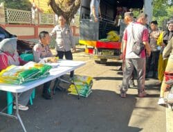 Satu Ton Beras Program Pangan Murah Polres Maros Ludes Terjual dalam Hitungan Menit