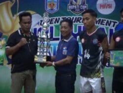 Penutupan Tournament Volleyball Bupati Cup Berlangsung Meriah