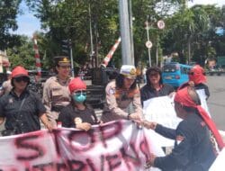 Kapolres Bitung Pimpin Pengamanan Aksi Damai dengan Humanis
