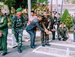 Ziarah Nasional Peringati HUT TNI ke-80, Forkopimda OKI Hadir di TMP Kayuagung